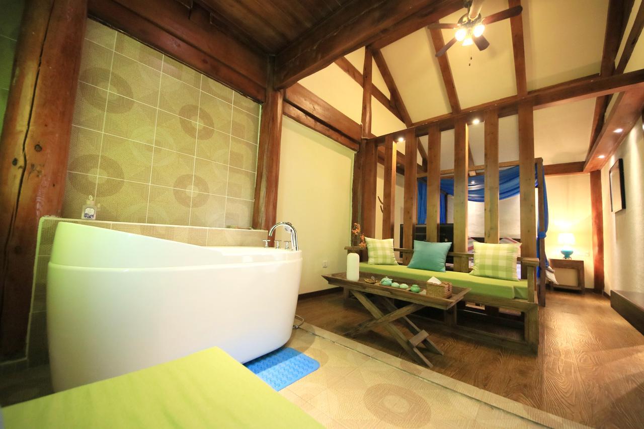 Peter Goullart Boutique Inn Lijiang  Exterior photo